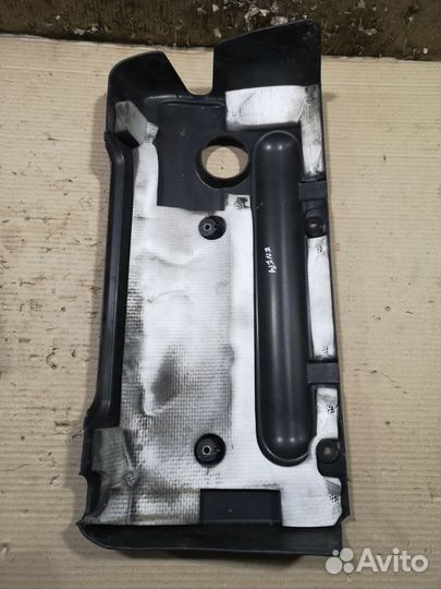 Накладка двигателя Toyota Wish ZNE14G