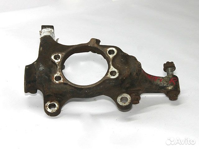 Кулак поворотный правый Infiniti FX