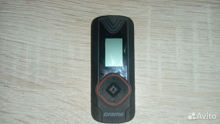 Медиаплеер digma R3