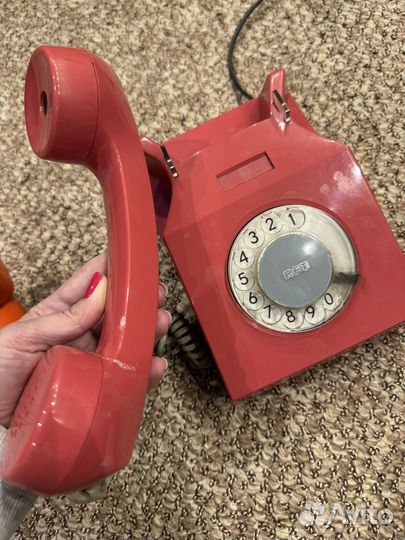 Старый телефон