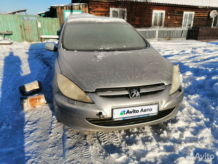 Peugeot 307 1.6 AT, 2002, битый, 250 000 км