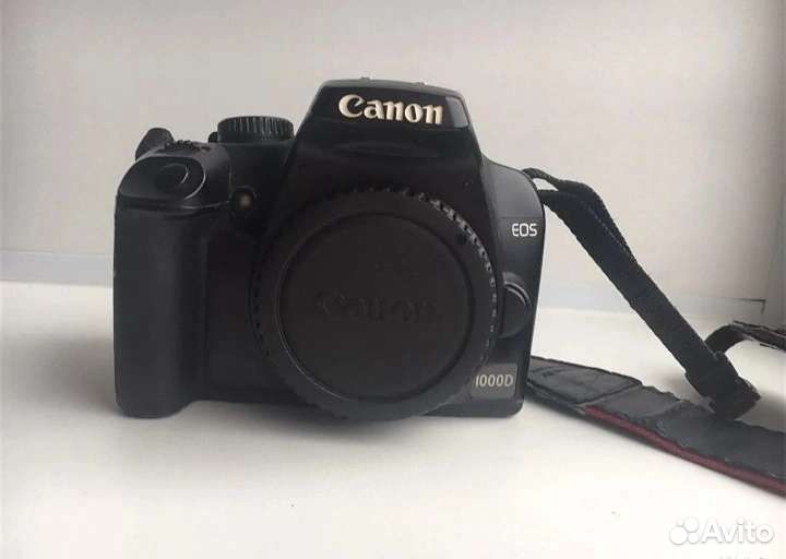 Зеркальный фотоаппарат Canon 1000d