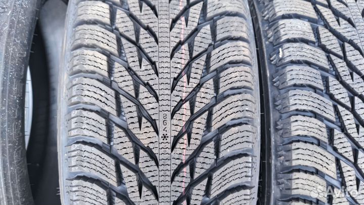 Nokian Tyres Hakkapeliitta R3 235/55 R18