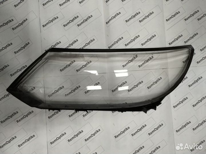 Стекла фар VolksWagen Tiguan 1 (2011-2016)