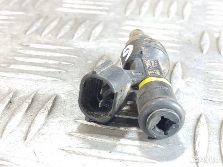 Форсунка двигателя Nissan X-trail 2007 2014