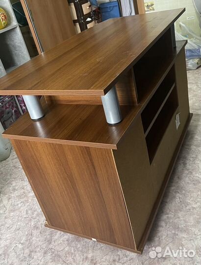 Тумба под телевизор