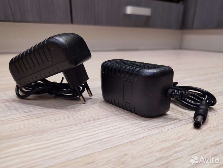 Блок Питания 9V (Гитарная Педаль, Комбоусилитель)