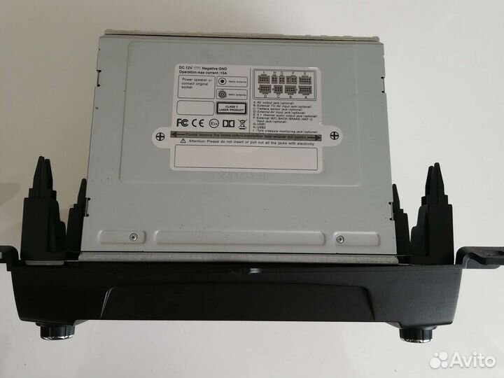 Продам магнитолу тойота рав 4