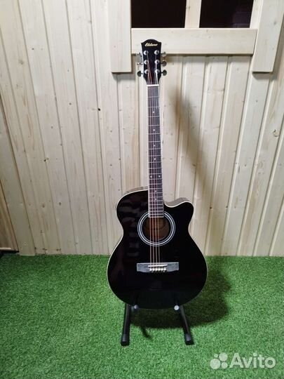 Электроакустическая гитара