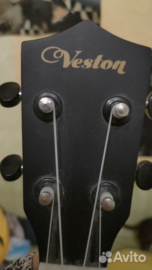 Укулеле veston