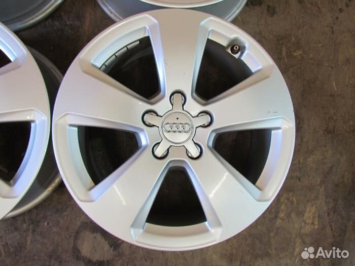 Диски Audi R17 Литые 5x112 J6.5 HS