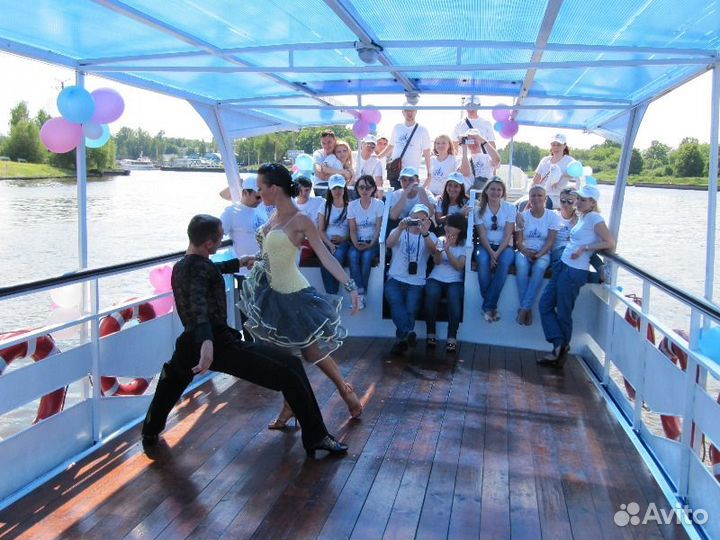 Аренда теплохода 