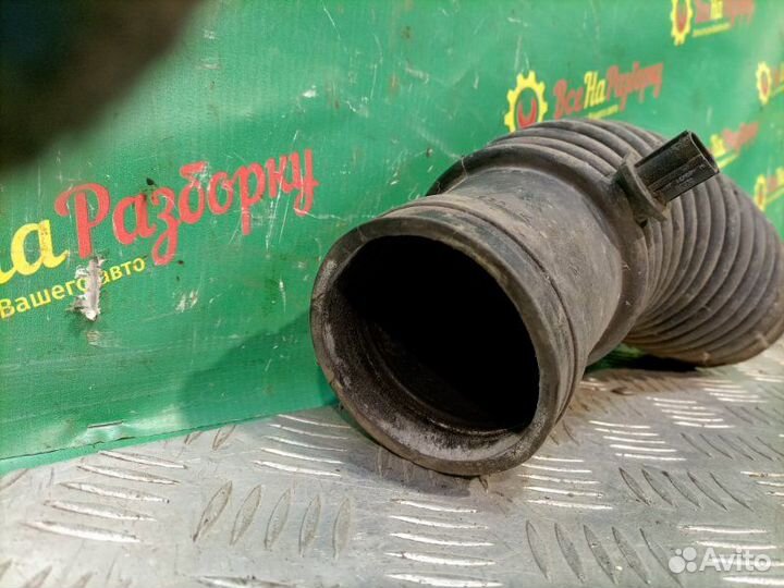 Патрубок воздушного фильтра Ford Mondeo 1