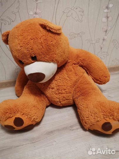 Плюшевый медведь 65 см