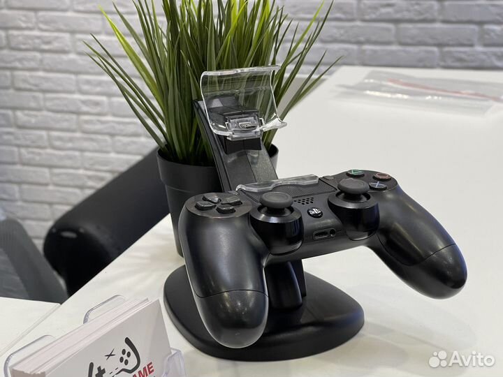 Подставка докстанция для геймпада PS4