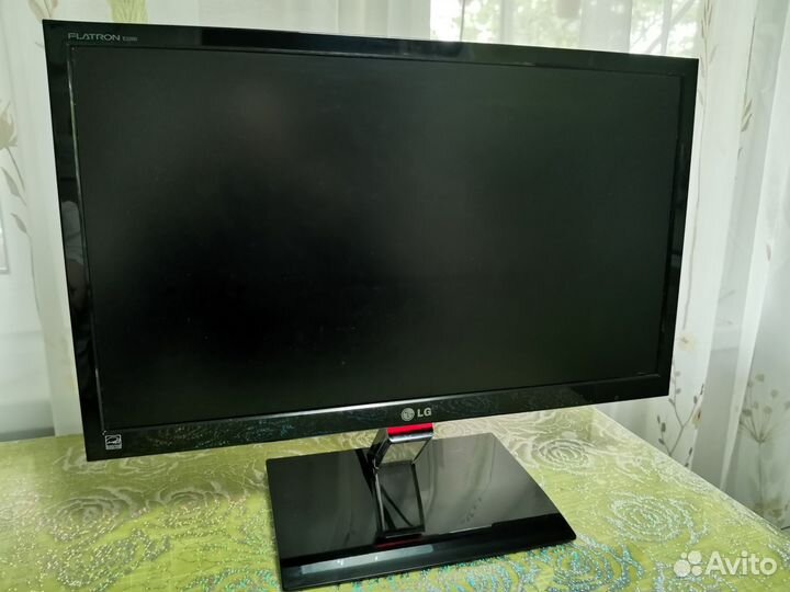 Монитор LG
