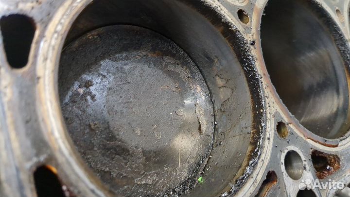 Блок цилиндров Audi A6 (C5) APS