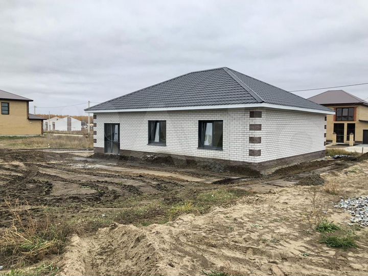 Коттедж 130 м² на участке 7 сот.