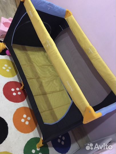 Детская кроватка манеж