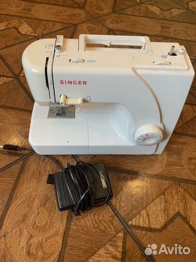 Швейная машина singer