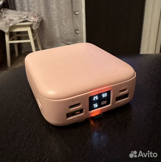 Power bank с зеркалом