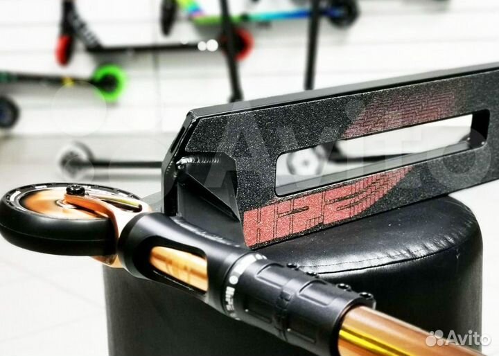 Трюковой самокат Hipe H9 Black/Bronze