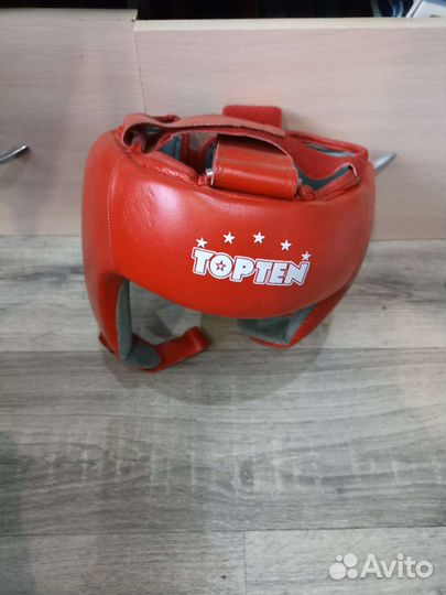 Боксерские перчатки 10 oz