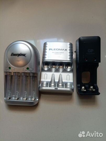 Зарядное устройство