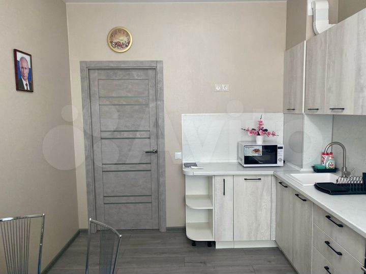 1-к. квартира, 40 м², 3/16 эт.