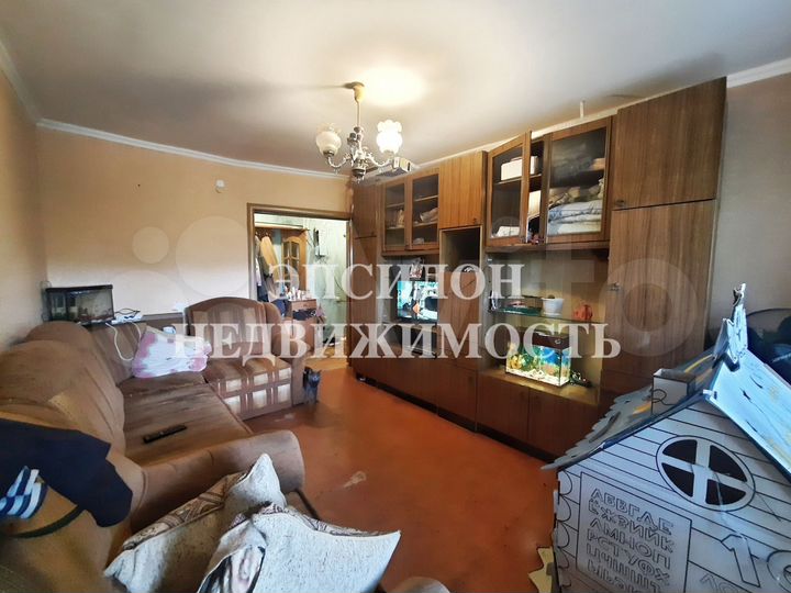 2-к. квартира, 42 м², 4/4 эт.