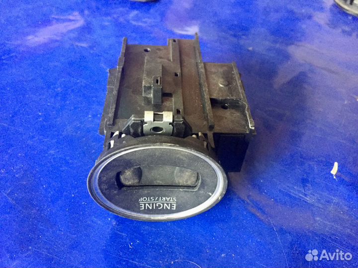 Замок зажигания Volkswagen 3C0905843