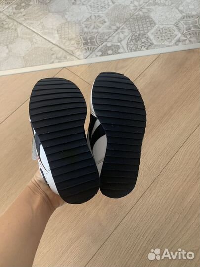 Кроссовки reebok
