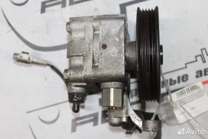 Гур subaru EJ201 EJ202 EJ204 EJ251 legacy BE5 BE9 BH5 без бачка трубки рядом 34401AE001