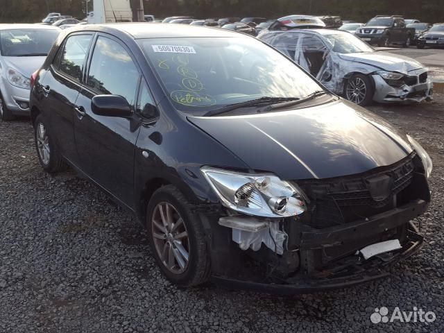 Разбор на запчасти Toyota Auris E15