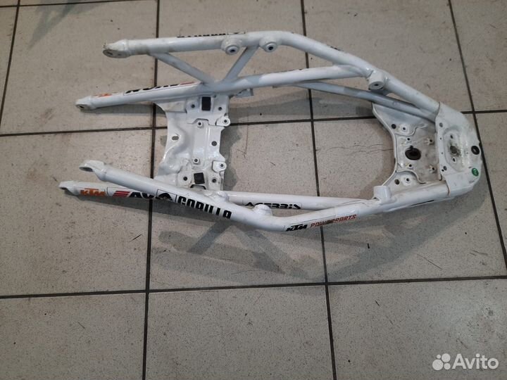 Подрамник KTM Duke 390 2019