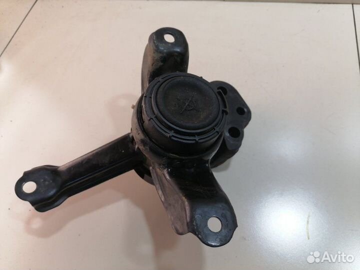 Подушка двигателя правая Hyundai Solaris FB G4FG