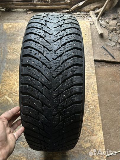 Nokian Tyres Hakkapeliitta 8 SUV 225/65 R17 106T