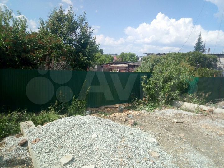 Дом 32 м² на участке 15 сот.