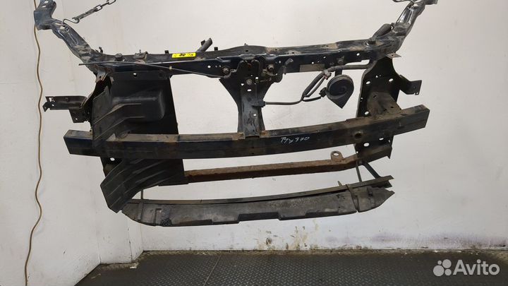 Рамка передняя Nissan Qashqai, 2009