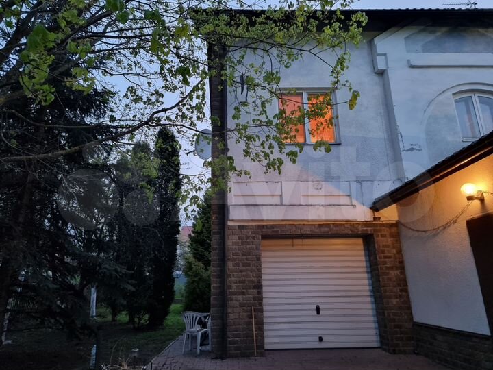 Дом 270 м² на участке 12 сот.