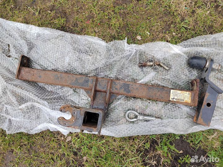 Фаркоп PT Group тсу съемный квадрат LADA Vesta SW