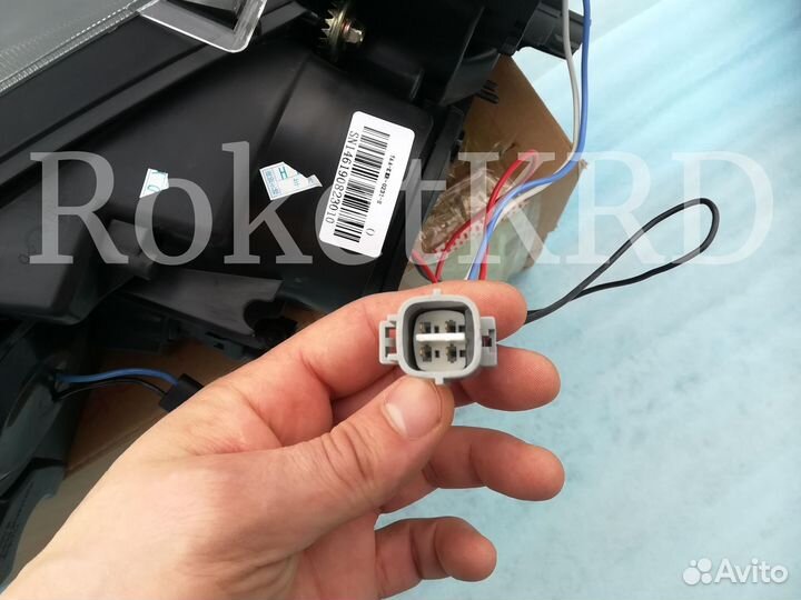 Фары на camry 40 в Наличии