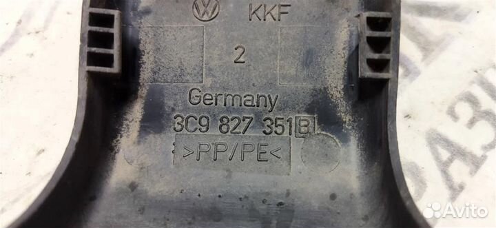 Накладка (кузов внутри) VW Passat (B6) 2005-2010