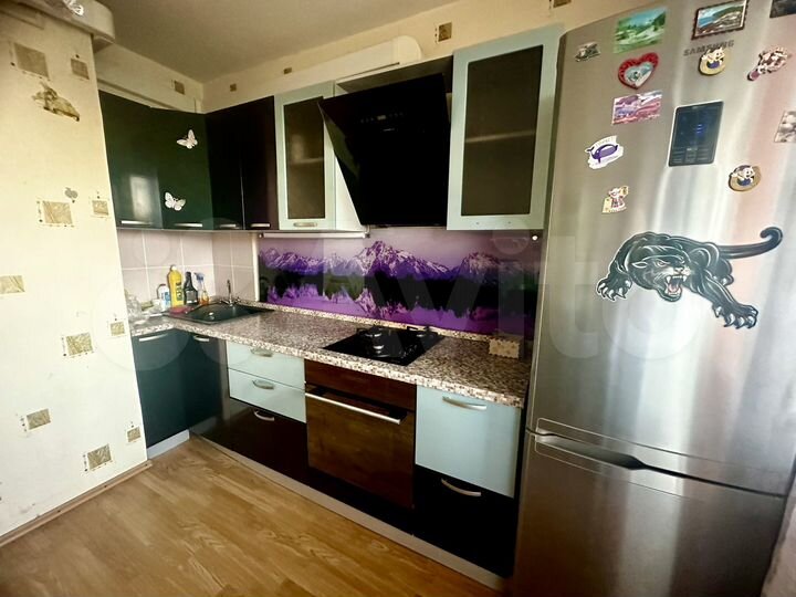 2-к. квартира, 58 м², 3/9 эт.