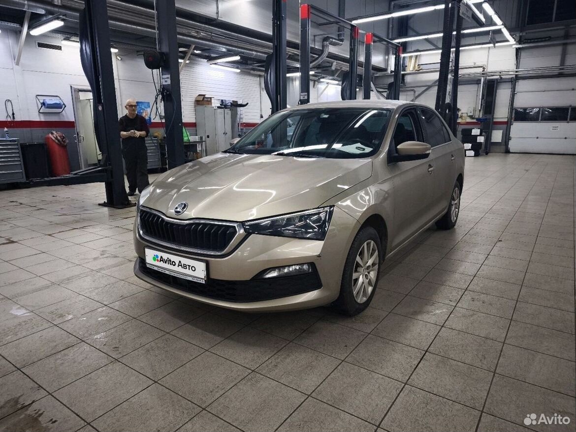 Skoda Rapid 1.6 AT, 2021, 95 000 км