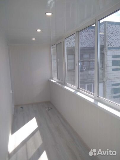 Остекление, отделка балконов, монтаж окон