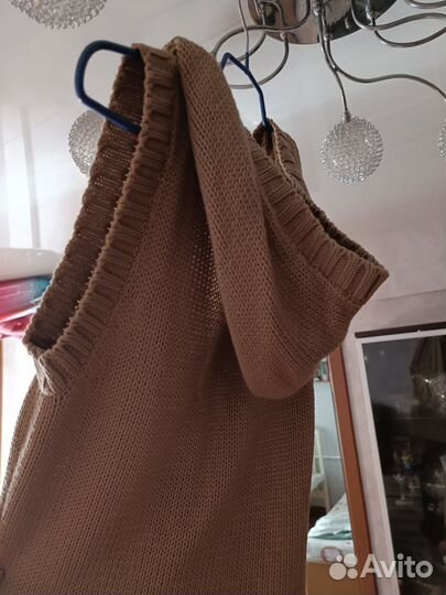 Жилет вязаный женский