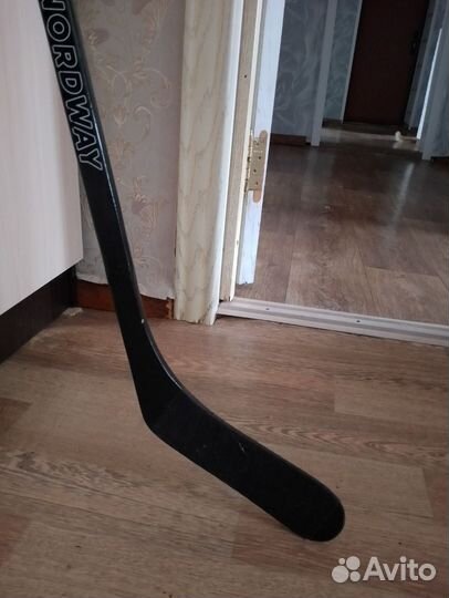 Клюшка хоккейная