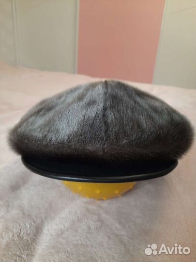 Зимняя кепка из нерпы