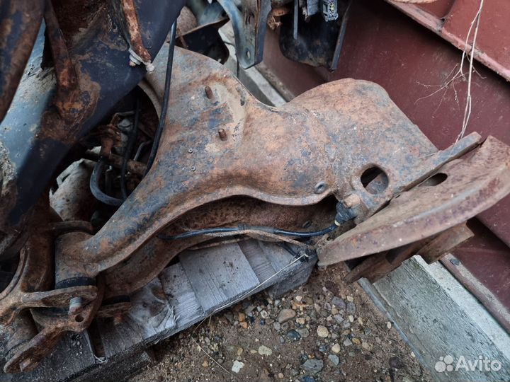 Рычаг задний левый правый vw passat b3 b4 syncro